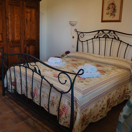 Agriturismo Borgo Campetroso Суверето Екстериор снимка