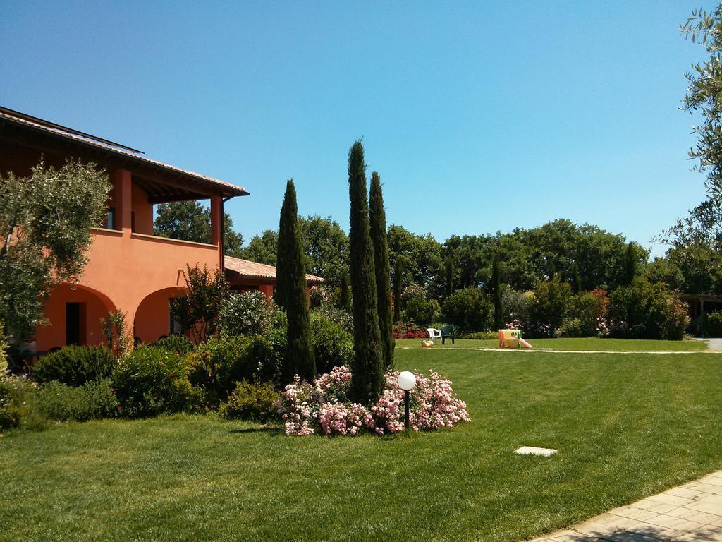 Agriturismo Borgo Campetroso Суверето Екстериор снимка