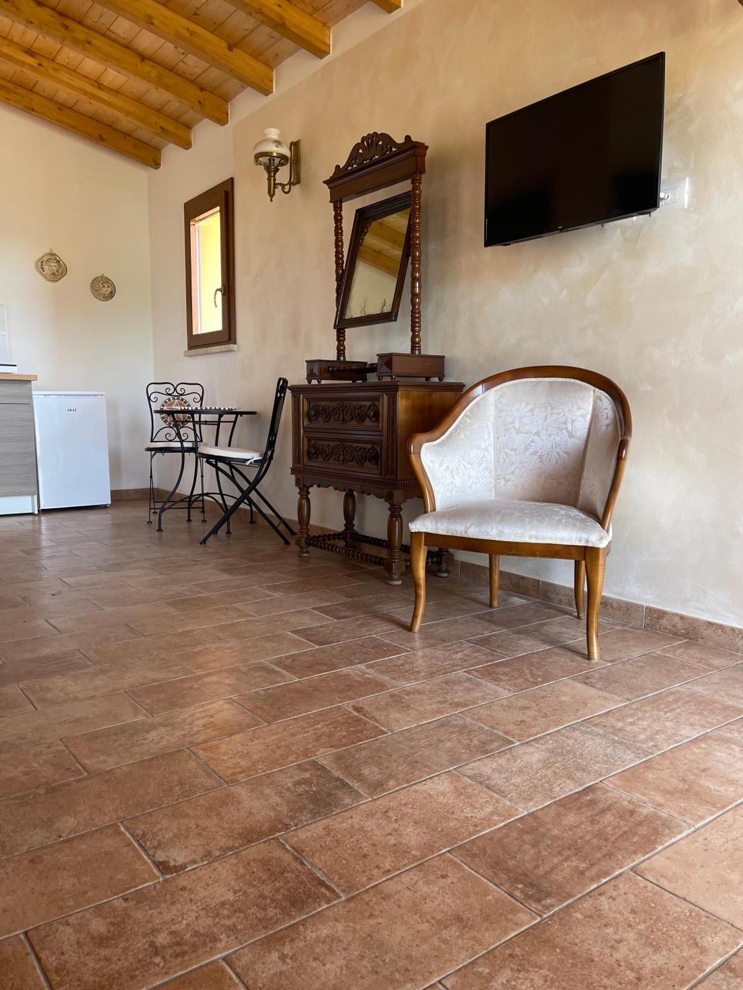 Agriturismo Borgo Campetroso Суверето Стая снимка