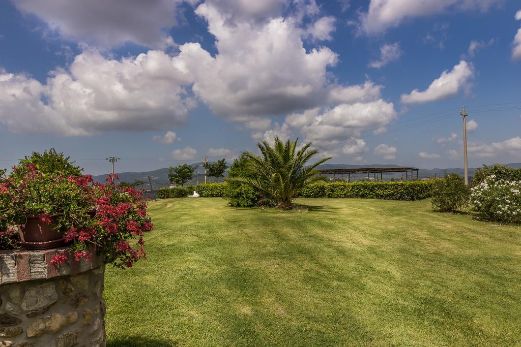 Agriturismo Borgo Campetroso Суверето Екстериор снимка